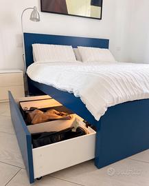 Letto matrimoniale IKEA blu con cassetti+materasso