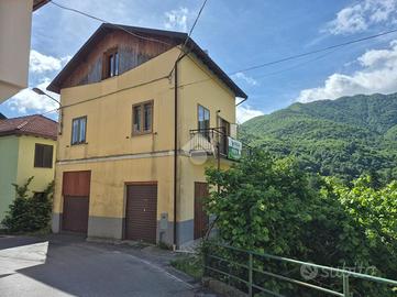 CASA INDIPENDENTE A MONTOGGIO