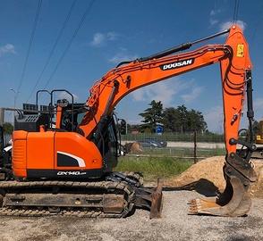 Escavatore DOOSAN DX140LCR-5, q.li 144