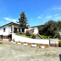 BIFAMILIARE A BONEMERSE