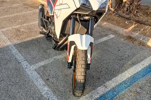 Morini x cape 700 
