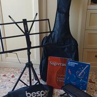 chitarra classica completa di tutto