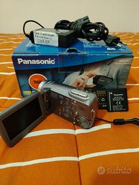 Videocamera Panasonic SDR-S57 – 3 batterie + acc.