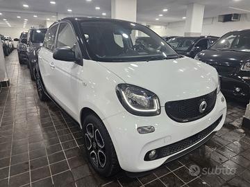 NUOVA SMART FORFOUR IDENTITY BLACK EDITION PASSION