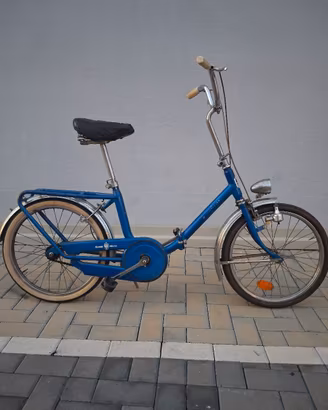 bicicletta pieghevole bianchi