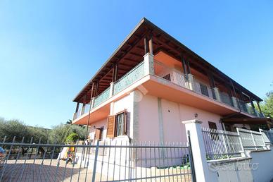 3 LOCALI A ROSETO DEGLI ABRUZZI