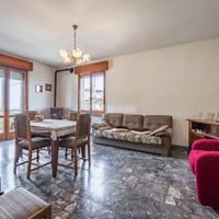 PN019- BIFAMILIARE A STELLA