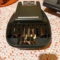 Stenografo, usato pochissimo 