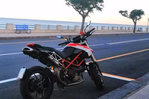 Ducati HYPERMOTARD 1100 S - 2007