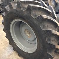 COPPIA PNEUMATICI BKT NUOVI