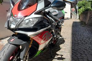 Aprilia RSV4 RF 2018