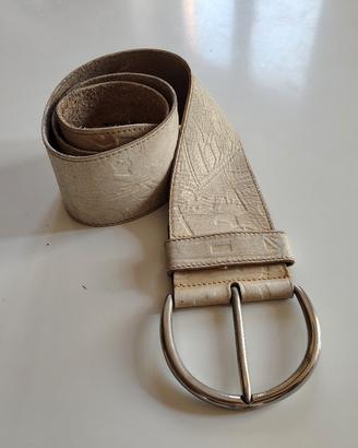 Cintura Prada vintage in pelle goffrata bianca