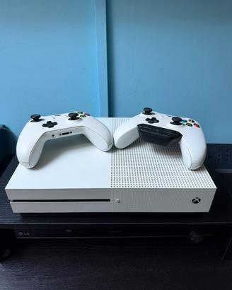 Xbox One S 500gb + 2 controller + Giochi