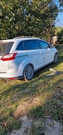Ford c.max incidentata 