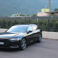 Audi A6 Avant s-line 231 cv