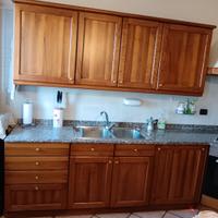 cucina di legno massello  noce