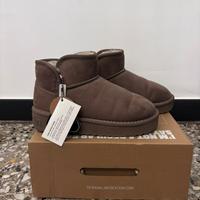 D.Franklin: Nordic Low Basic Taupe