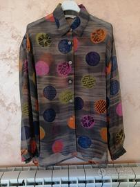 Camicia velata misto seta con fantasia vintage.