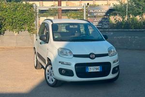 Fiat Panda 0.9 TwinAir Turbo Natural Power Lounge