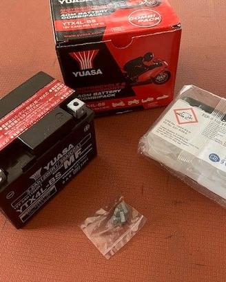 Batteria Yuasa YTX4L-BS