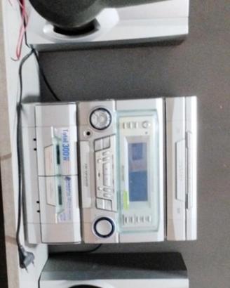 stereo hi-fi con 2 casse, leggere la descrizione