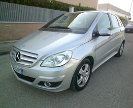 MERCEDES-BENZ B 180 BlueEFFICIENCY Executive