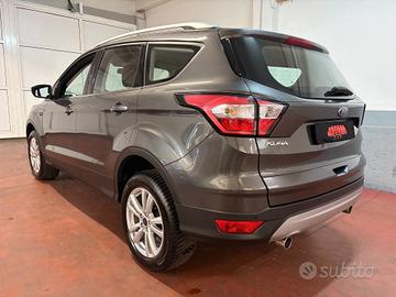Ford Kuga 2.0 TDCI 120 CV S&S 2WD Powershift Busin