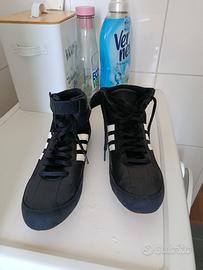 Scape da Lotta, Pugilato adidas come nuove