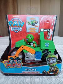 Paw Patrol Moto Pups Rocky Veicolo Deluxe