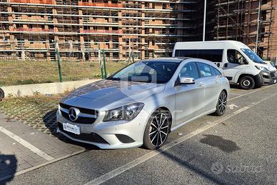 MERCEDES CLA 220 d S.W. Automatic Business