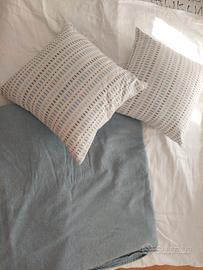 copriletto o coprivano in cotone con due cuscini