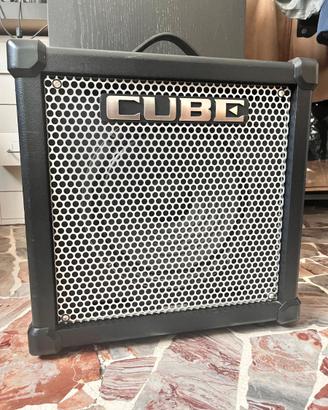 Roland Cube-40GX