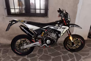 FANTIC 125 4T COMPETITION