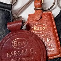 VECCHI PORTACHIAVI BENZINA ESSO VINTAGE 