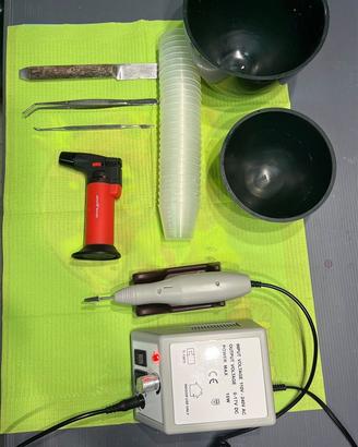 arredamento odontotecnico. dentista 