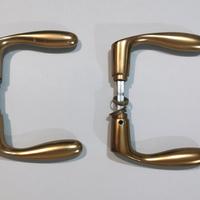 Lotto 2 coppie di maniglie per porte interne