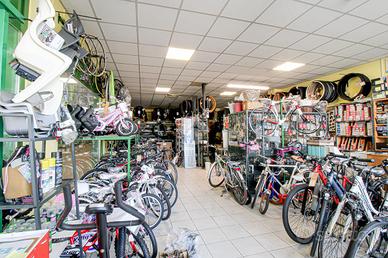 UFFICIO A URAGO D'OGLIO