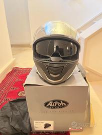 casco integrale airoh