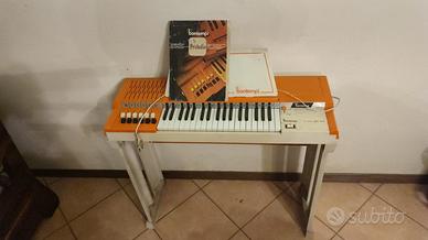 tastiera vintage -anni '70 + zampe + leggio