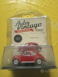 Auto vintage Deluxe Volkswagen Maggiolino 12