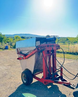 Carrello/vasca acciaio inox per nocciole