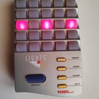 RARO Lights Out Tiger Electronics 1995 | Vintage