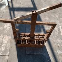 Antico attrezzo per manufatti: blocchi di cemento
