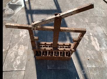 Antico attrezzo per manufatti: blocchi di cemento