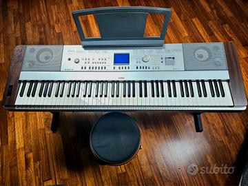 Pianoforte Yamaha DGX-640 Digitale