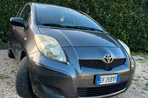 Yaris 1.0