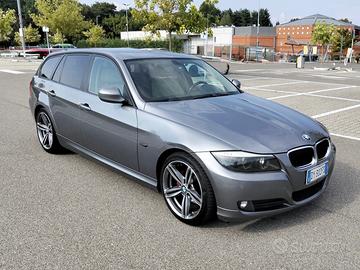 Bmw 320d 177Cv Sport*Navi*Camera*Led*Cerchi M Spor
