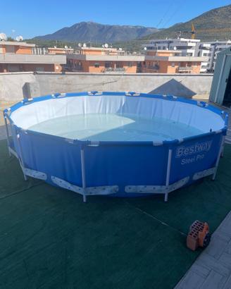 Piscina fuori terra