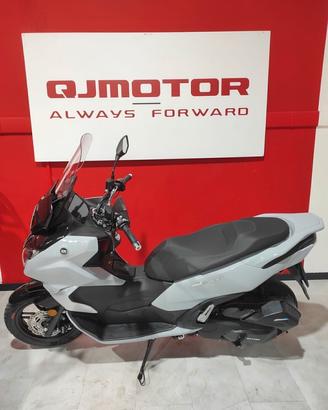 Qj Motor MTX 300 2025