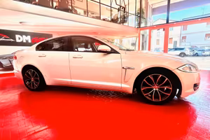 JAGUAR XF 2,2 D LUXURY 190CV PELLE TOTALE NAVIGATO
